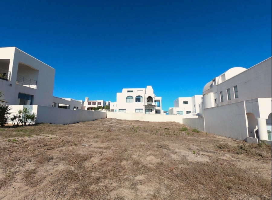 5 Bedroom Property for Sale in Paradise Beach Western Cape
